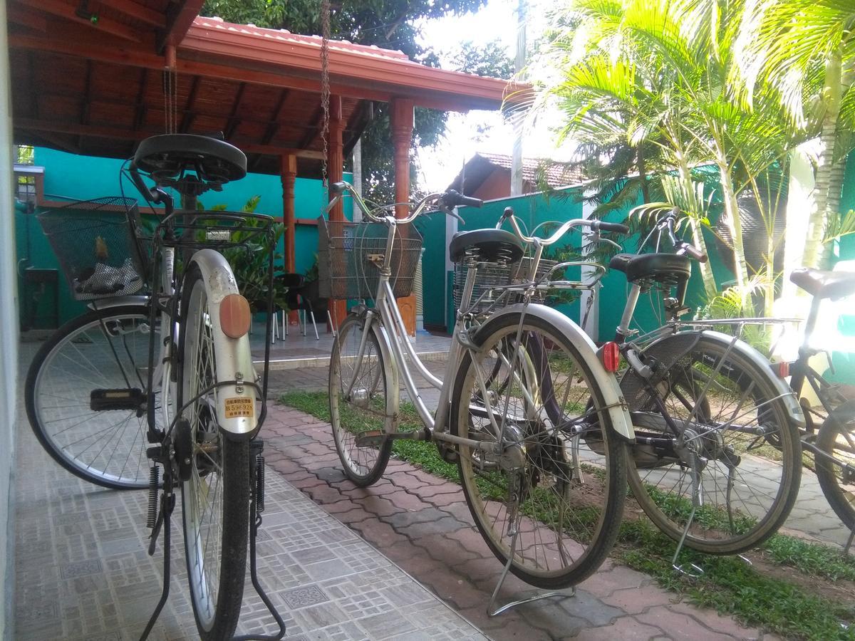 Hotel Camorich Tissamaharama Exterior photo